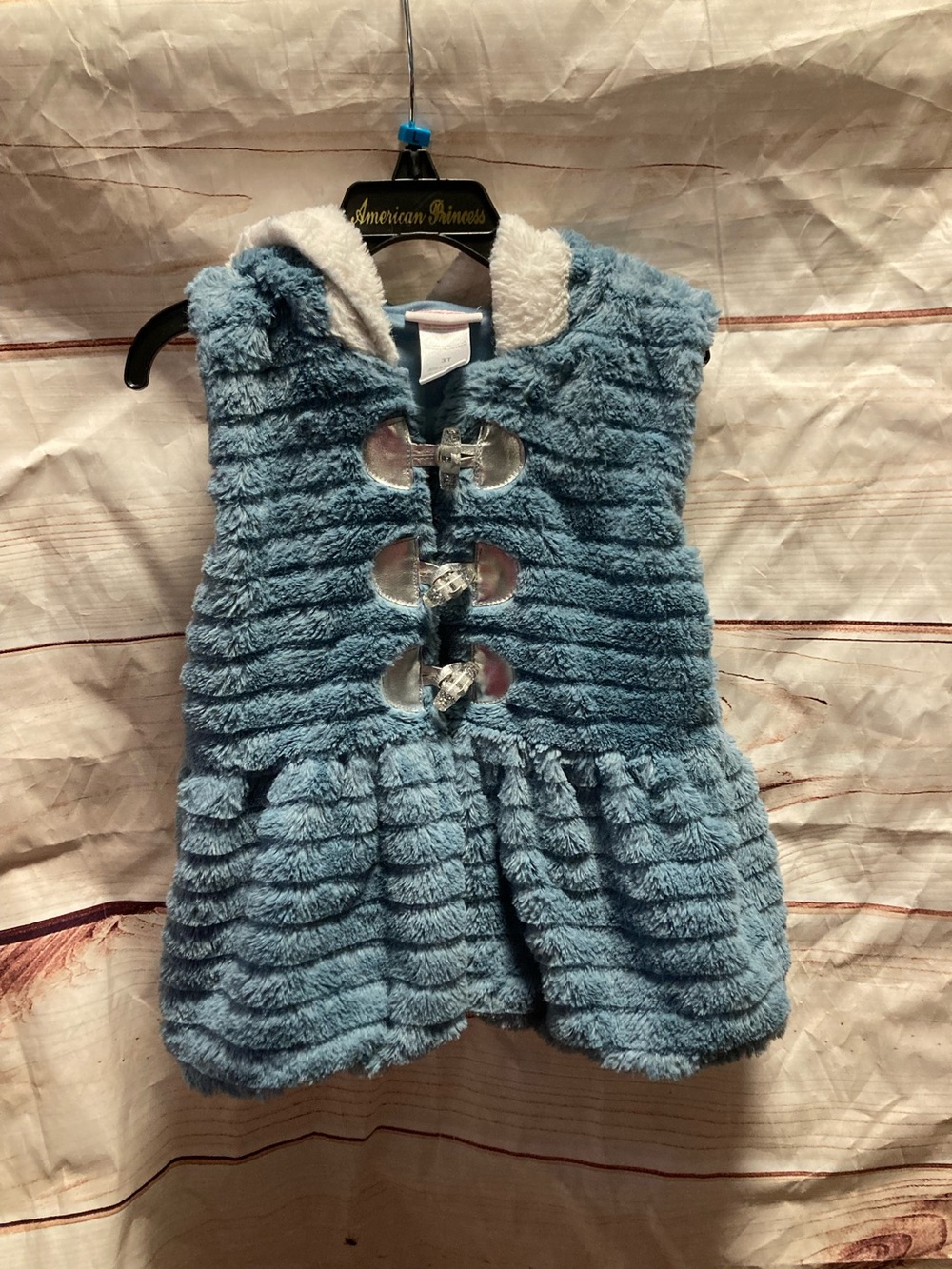 Blue fuzzy vest-Girls 3T-Little Lass